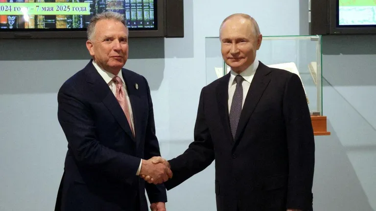 Стивен Уиткофф и Владимир Путин на предыдущей встрече 11 апреля в Петербурге