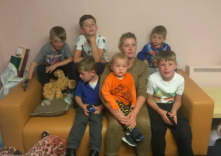 Margaret ja tema lapsed jäid kodutuks pärast seda, kui neilt maja ära võeti.