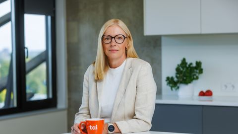 ANNIKA VEIMER ⟩ Kriisi ajal peab igaüks seitse päeva vastu pidama. Mis saab krooniliselt haigetest?