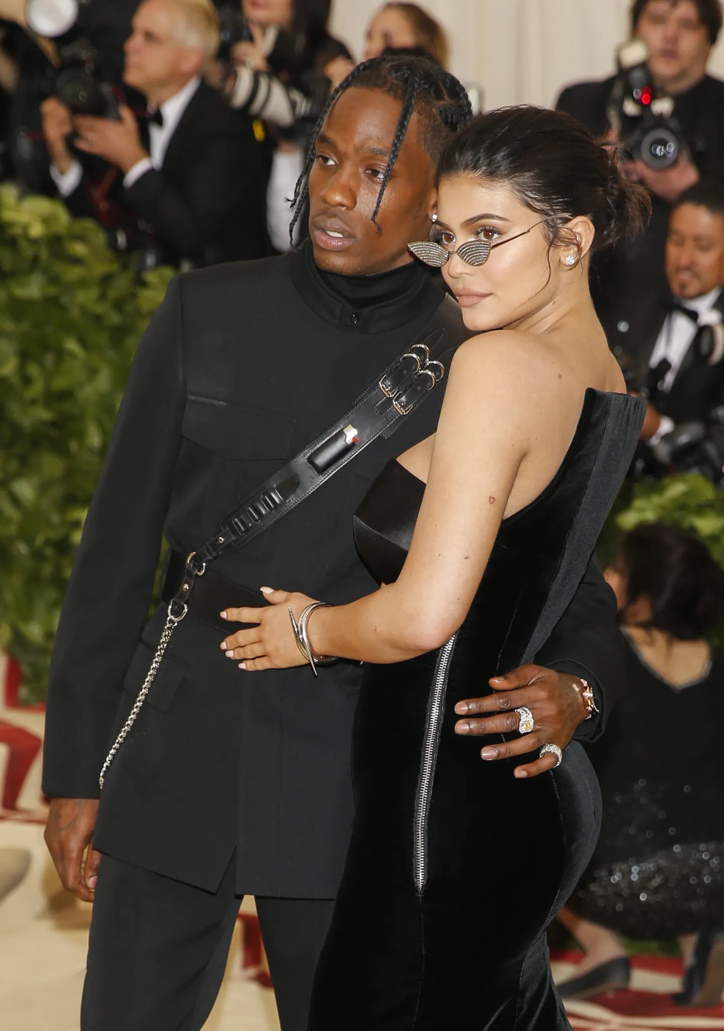 Travis Scott ja Kylie Jenner Met galal.