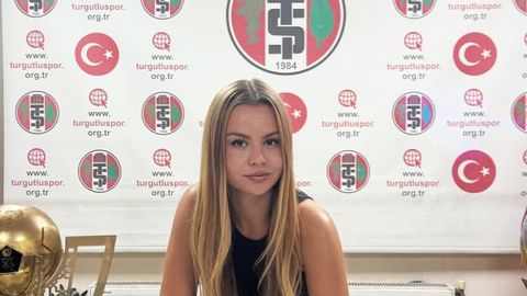 22-aastane endine naisjalgpallur asus juhtima meeste klubi