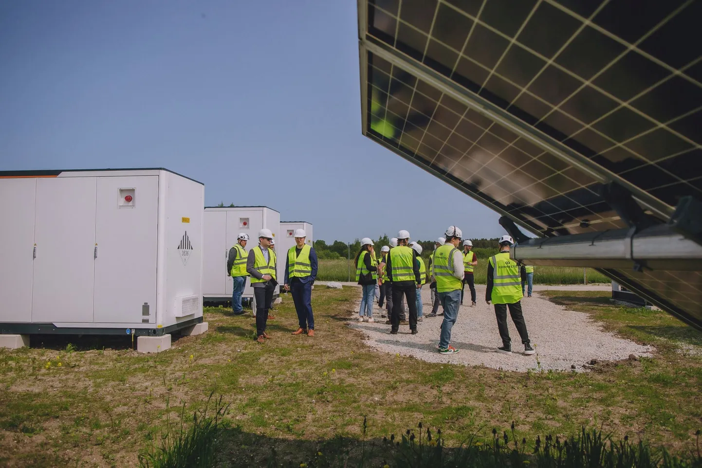 Akujaam Rummus hakkab tasakaalustama päikese- ja tuuleenergia kõikuvat tootmist.