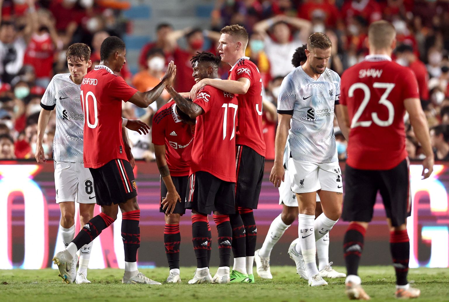 Manchester United pani peatreeneri debüütmängus Liverpooli kindlalt paika.