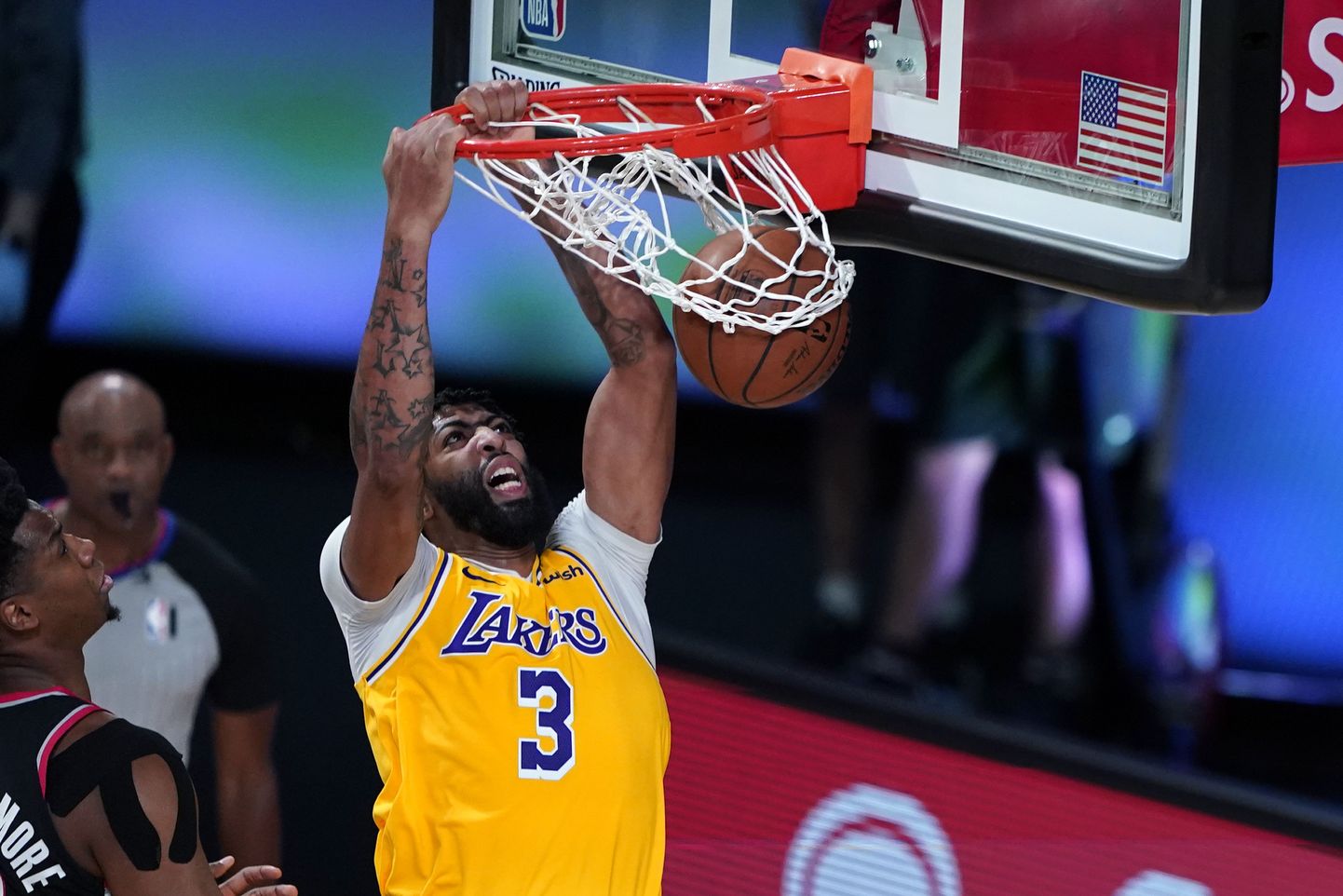 Lakersi parim Anthony Davis.