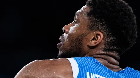 Jannis Adetokunbo bo igral proti Latviji v Atenah