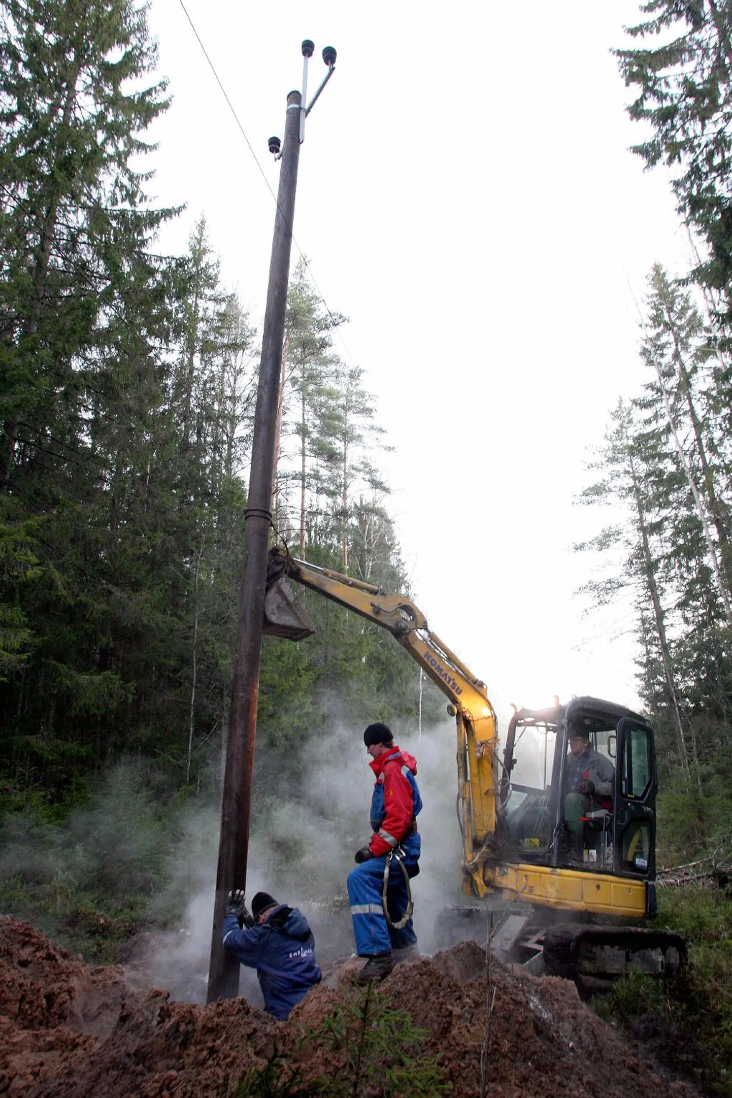 Olenemata sellest, kas elate elektrijaama külje all või liigub elekter teie majani sadu kilomeetreid ehitatud liine pidi, on võrgutasu ühesuurune.