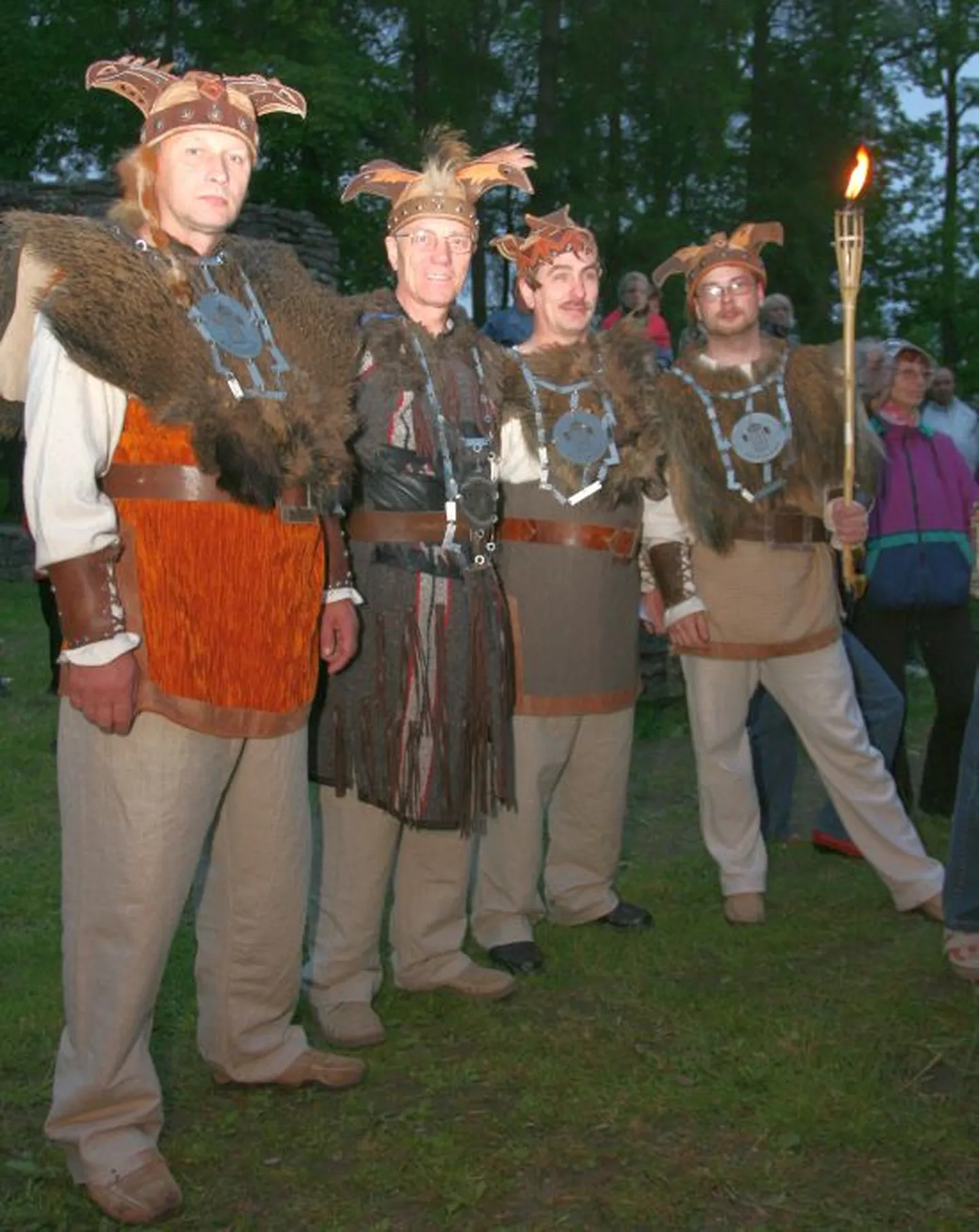Paide kuningate üleeelmine koosseis