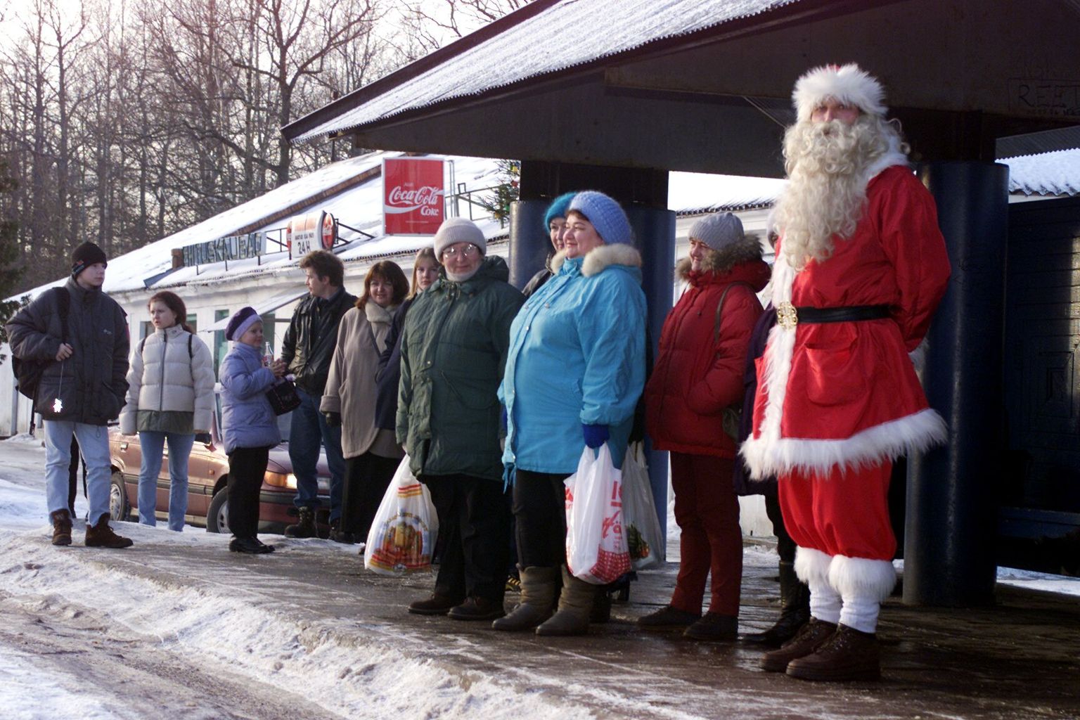 24. detsembrist 1. jaanuarini saavad kõik jõuluvanad Elroni liinidel sõita tasuta.