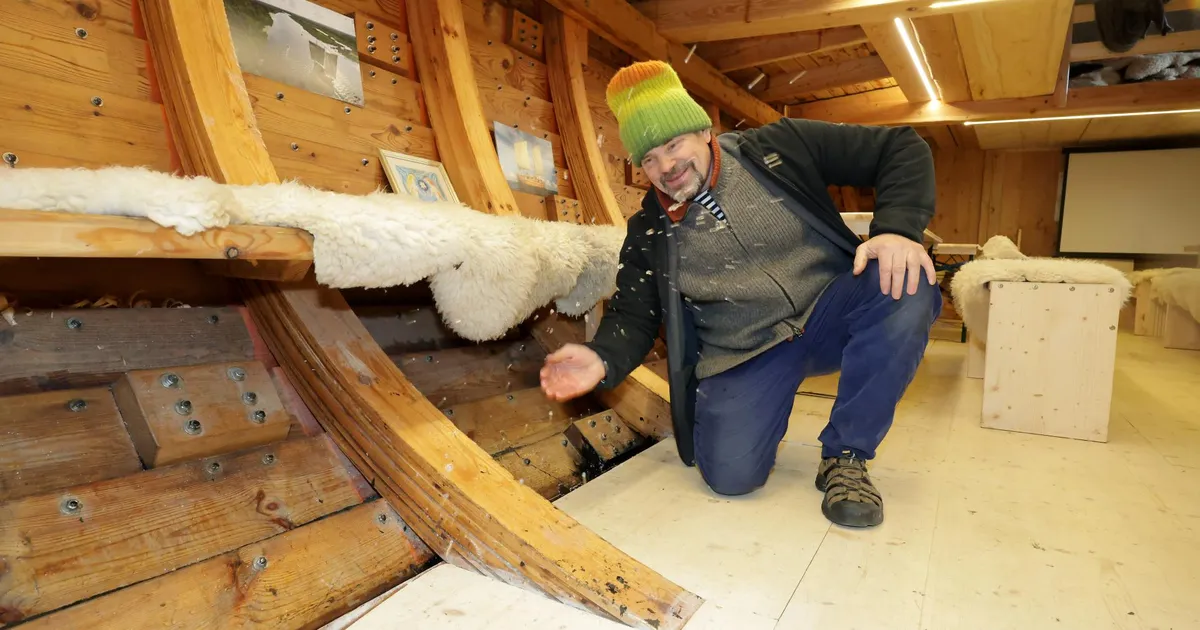 Lodjaseltsi uuem ja suurem lodi Suur Sume jäi teist talve järjest Emajõele talvituma, sest Tartu territooriumil ei õnnestunud leida ühtki kohta, mis saanuks hea