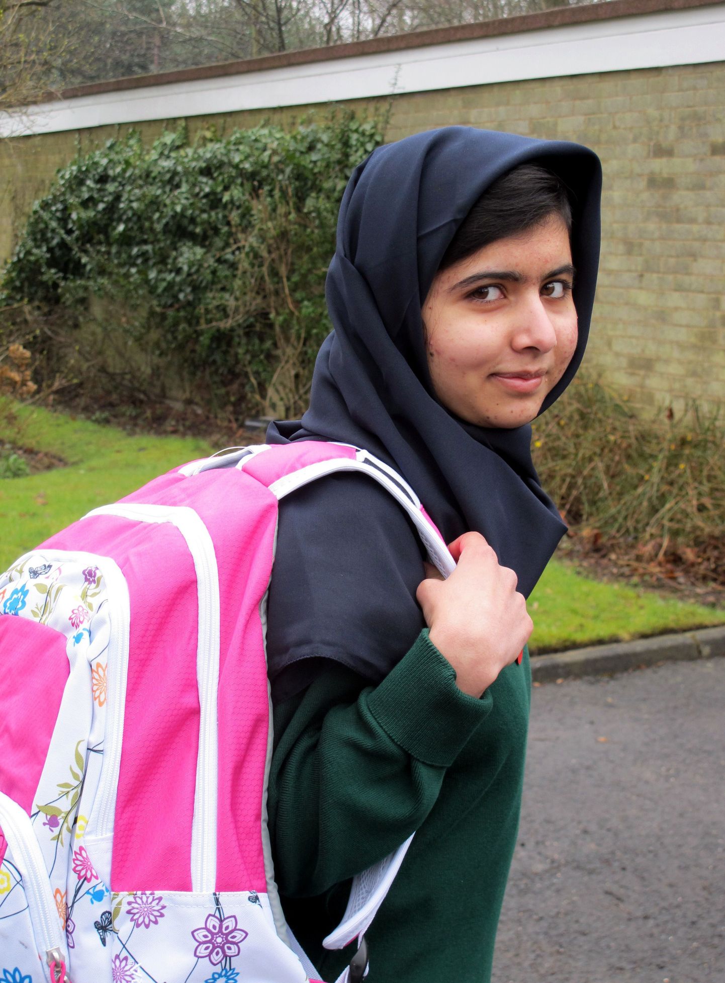 Malala Yousafzai selle aasta märtsis oma esimesel koolipäeval pärast Talibani rünnakut.