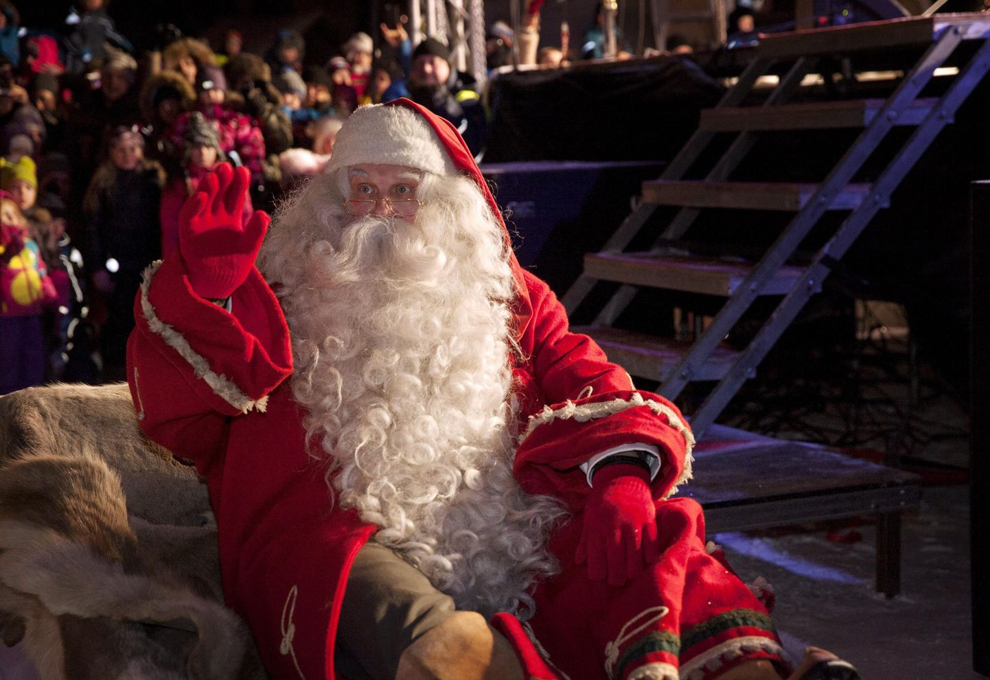 Jõuluvana lahkumine Rovaniemis möödunud aastal.