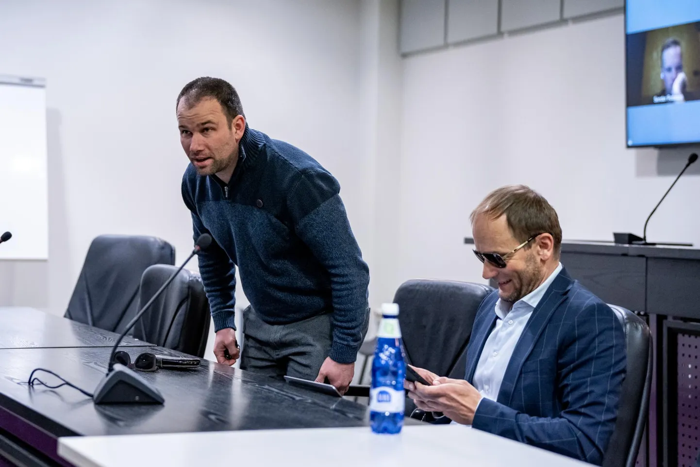 Kriminaalkolleegiumi hinnangul ei lükanud ringkonnakohus ümber maakohtu järeldust, et Koguja oli puukfirma, mille abil Sutt ja  Rossman toimetasid osa Paikre potentsiaalsest tulust endale.
