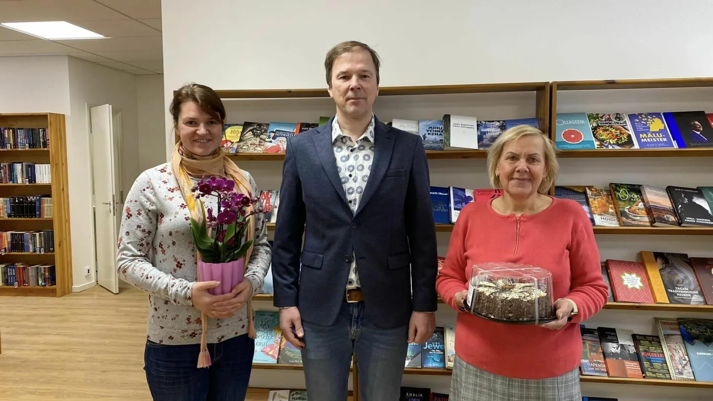 Kuigi raamatukogus veel sättimist jagub, saavad Haljala valla inimesed juba laenutamas käia.