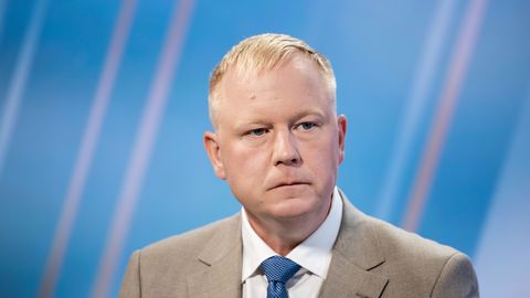 OTSE POSTIMEHEST ⟩ Kas on võimalik teha eelarve, mida opositsioon kohe põhja ei lase? Stuudios on Mart Võrklaev