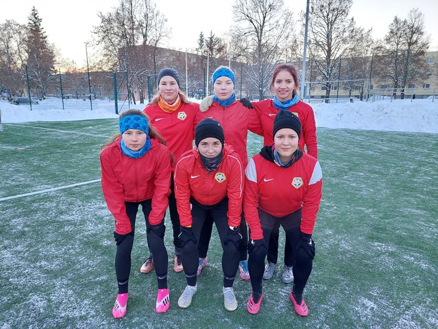 Naiste võitja FC Lootos II: (ees) Luiisa Marleen Lepp, Kristin Kukli, Ave-Lii Laas, (tagareas) Mairit Laanesaar, Ita Lillo, Karmen Piirimaa.