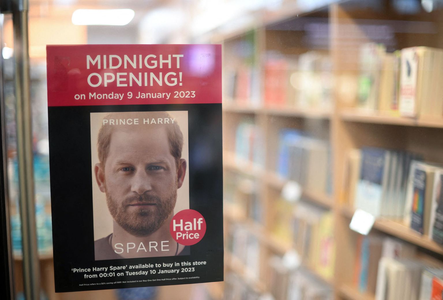 Briti prints Harry 10. jaanuaril ilmuva autobiograafia «Spare» («Tagavara») reklaam Suurbritannias Londonis raamatupoes