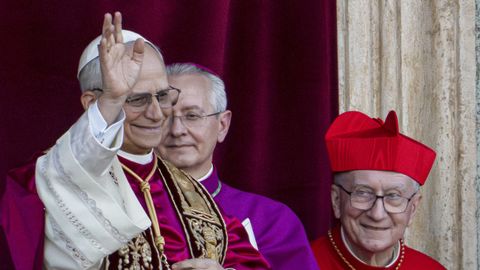 Pāvesta vadītā dievkalpojumā Romā pulcējas miljons jauniešu