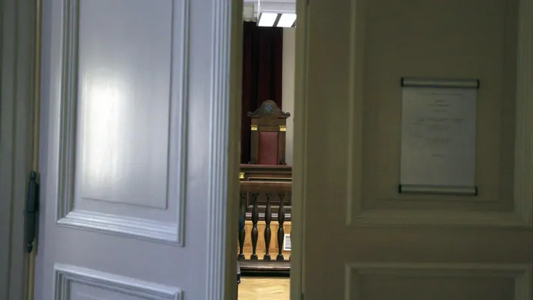 Kohus võib sellise kelmuse eest karistada kuni viieaastase vangistusega.