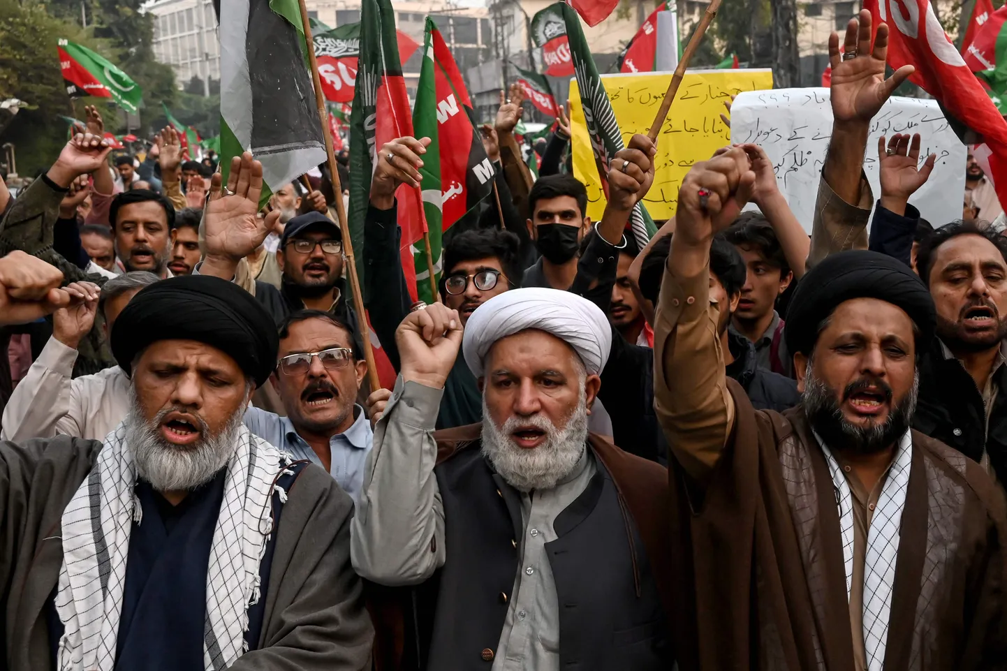 Šiitide meeleavaldus Khyber Pakhtunkhwa provintsis Lahores, kus protestiti nende kogukondade vastaste rünnakute vastu, 22. novembril 2024. aastal.
