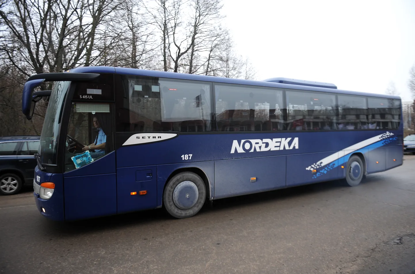 Автобус