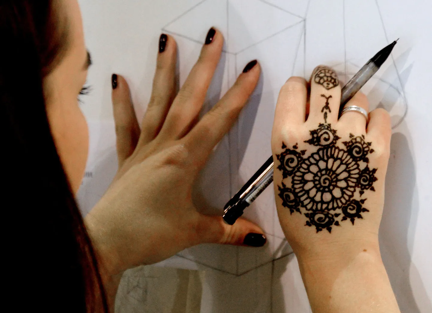 Henna.