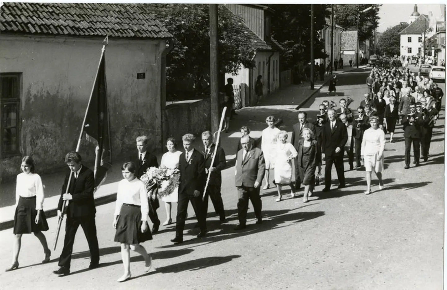 Kingissepa Viktor Kingissepa nimelise Keskkooli 50. aastapäev 1969. aastal.