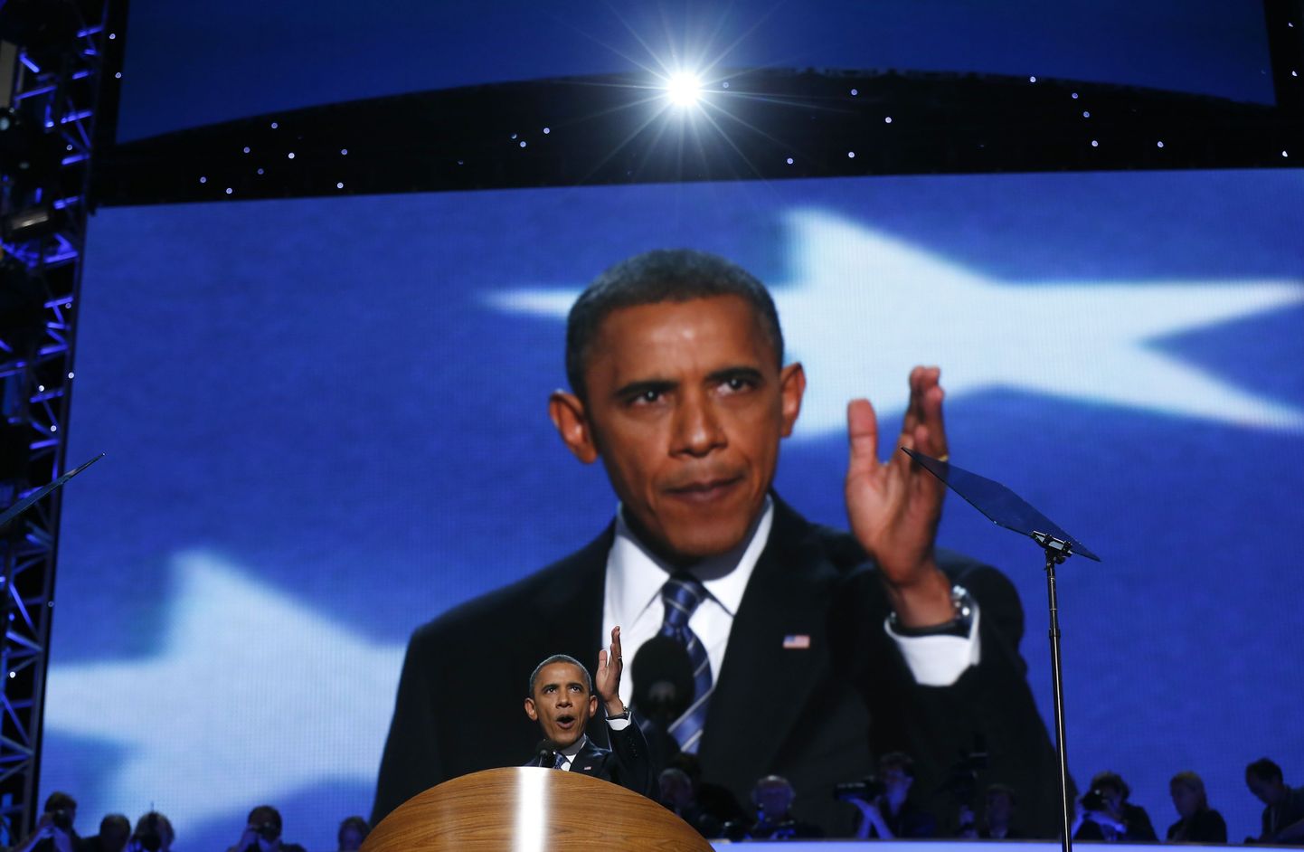 USA president Barack Obama kõnelemas demokraatide valimiskongressil.