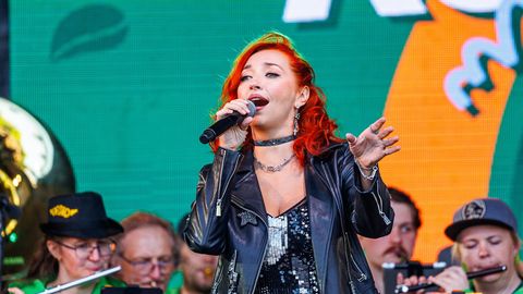 Selgus staar, kes esindab "Laululahingus" koos Voka Vokaaliga Jõhvi valda