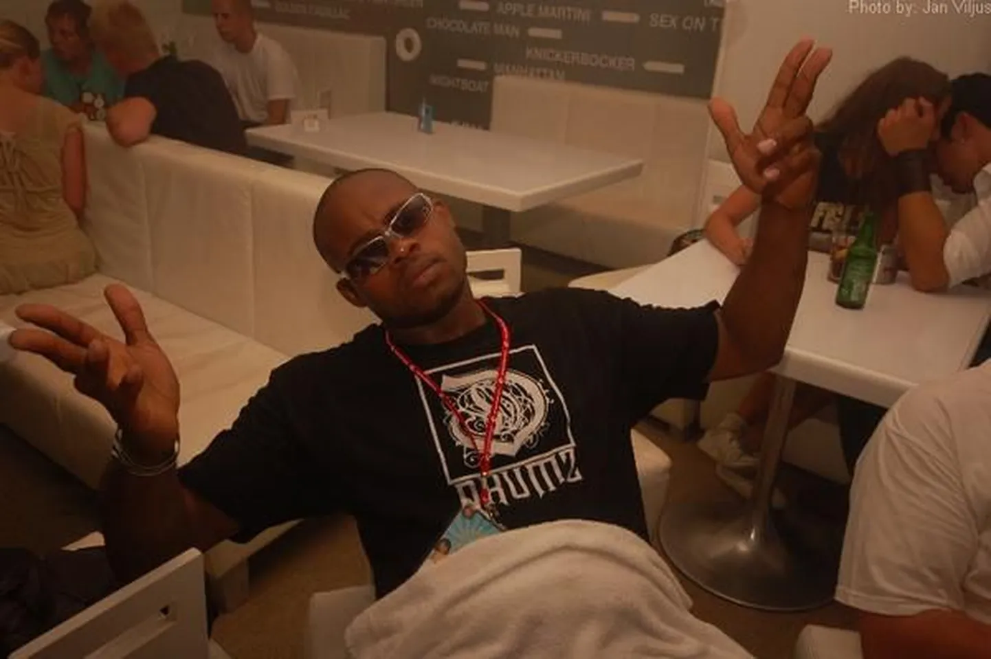 MC Biggie Stereos