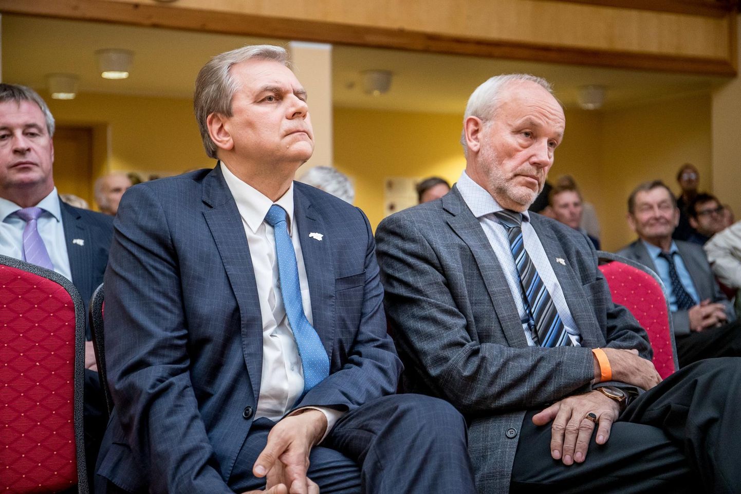 Vabaerakonna esimehe valimisel jäi Andres Herkel (vasakul) alla Kaul Nurmele. Kas esimehevahetus ja uue juhatuse valimine aitab erakonna kindlamale pinnale, peab näitama lähiaeg.