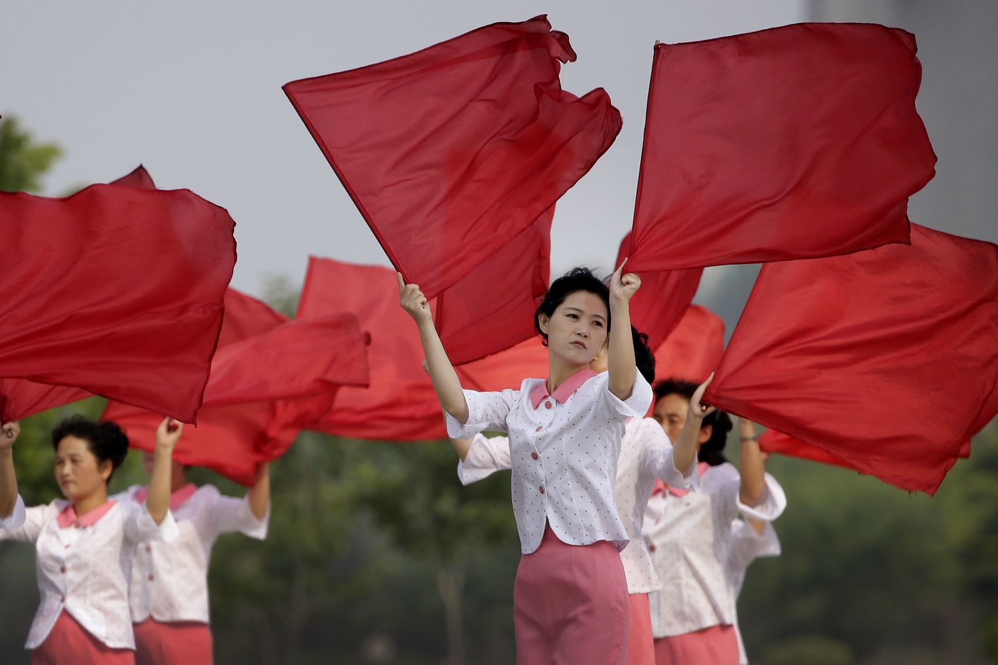 Põhja-Korea ergutustüdrukud.