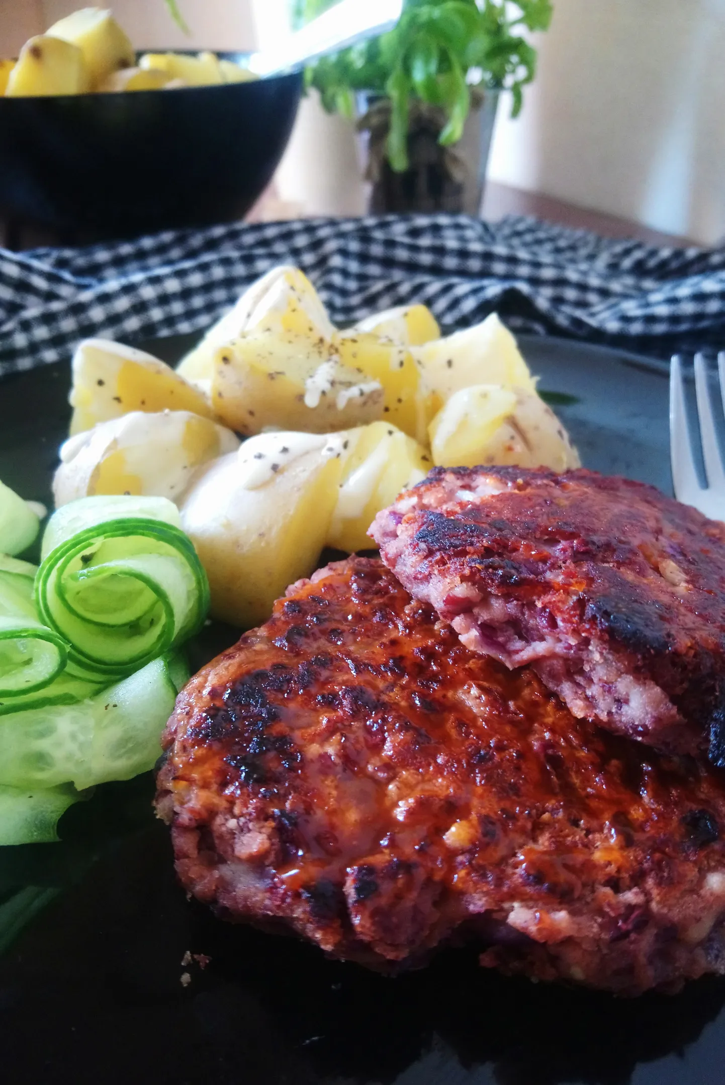 BBQ oakotletid.
