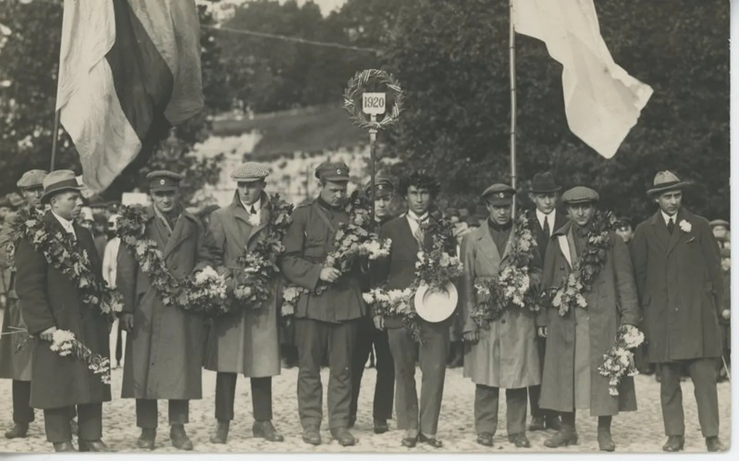VII Olümpiamängudelt naasnud sportlaste vastuvõtt Vabaduse platsil.