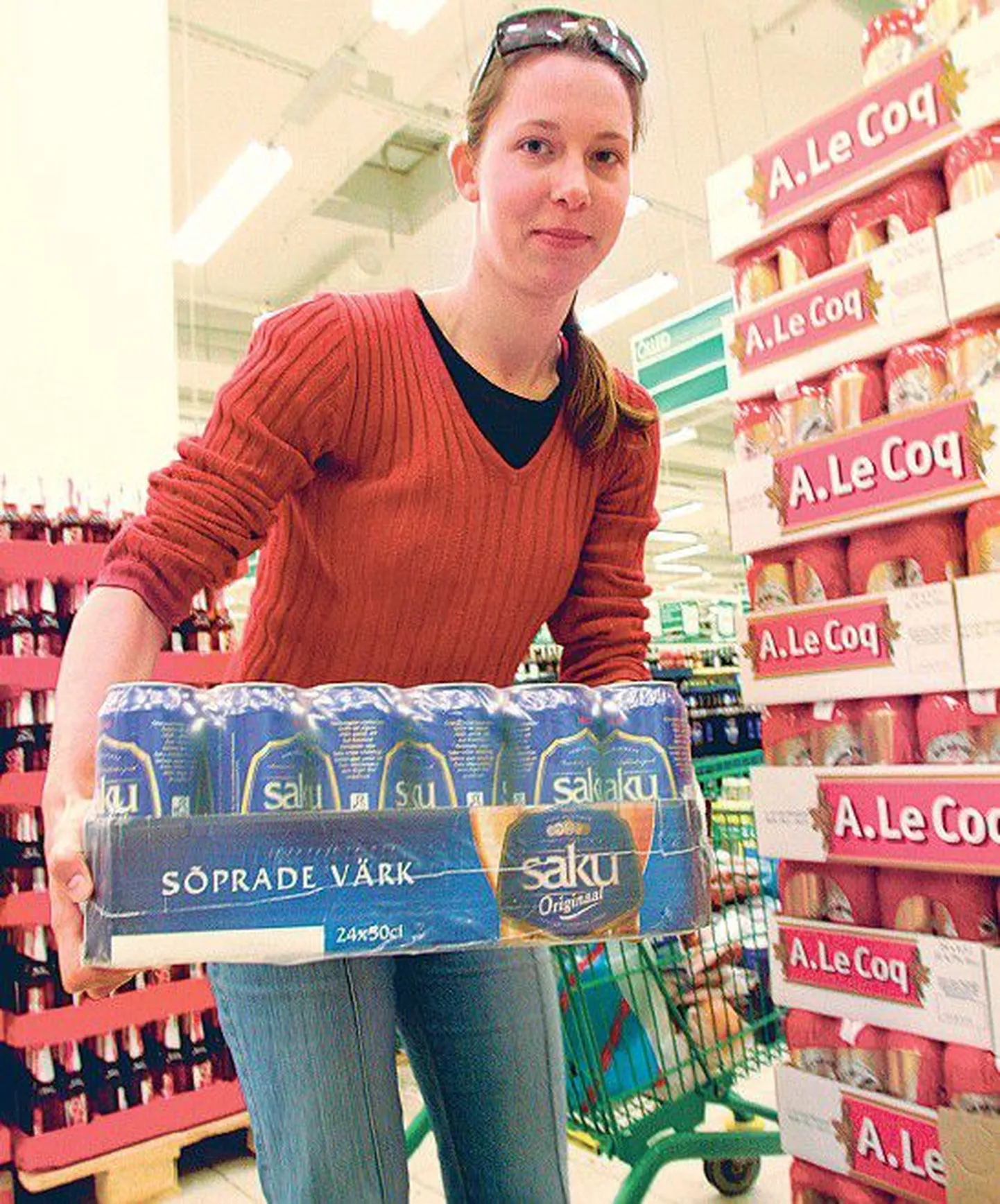 Eile Tallinnas Sikupilli Prismas sisseoste teinud Kristel Kaseleht lausus, et tema arvates on alkoholimüügi keeluaja kella kümneni nihutamine hea mõte, sest tal on kella kaheksase piirangu tõttu mõned korrad jäänud alkohol ostmata ja tagavaraks pole ta ka seda varunud.