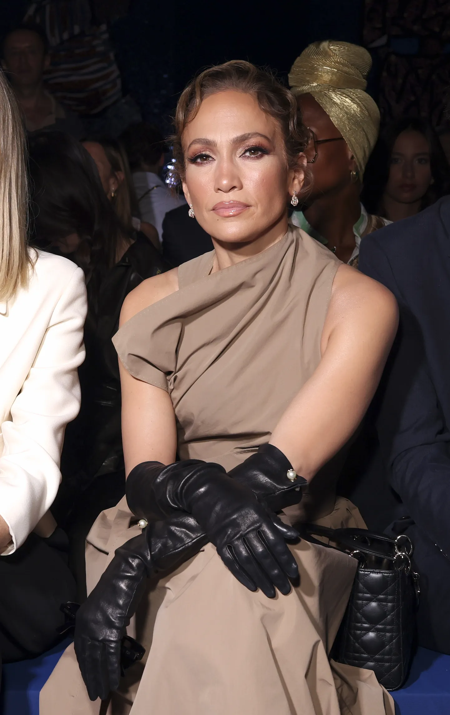 Jennifer Lopez Diori moesõul Pariisis.
