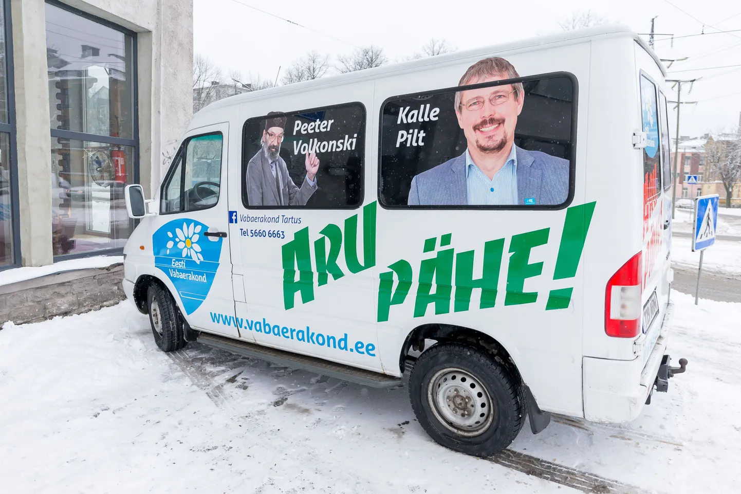 Vabaerakonna hüüdlause kutsub aru pähe võtma.