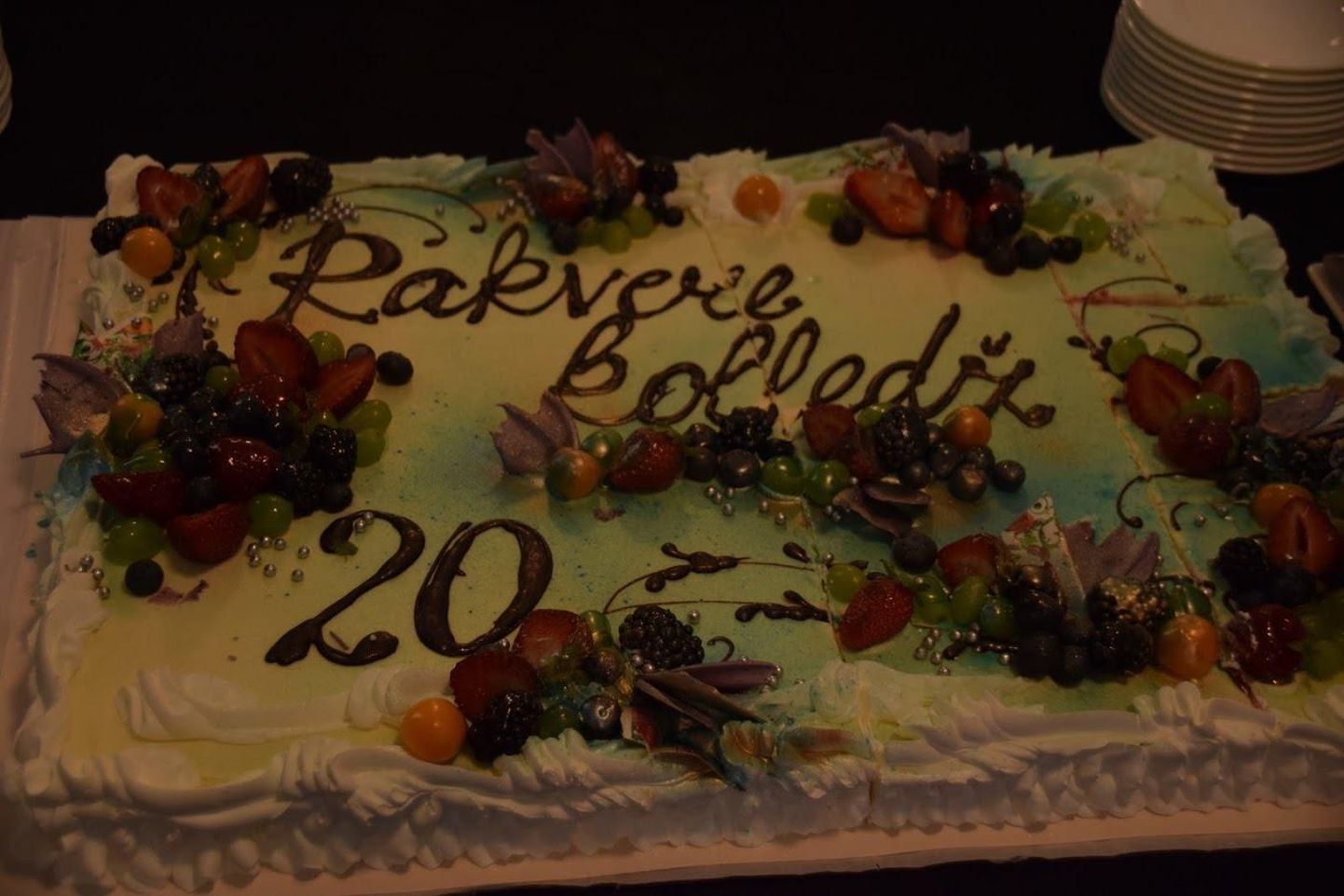 Tallinna ülikooli Rakvere kolledž tähistas eile pidulikult oma 20. sünnipäeva.