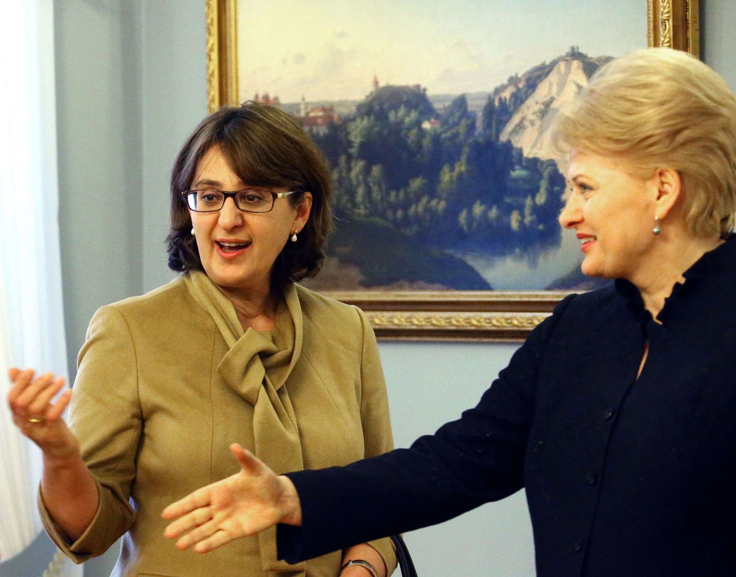 Gruusia välisminister Maia Pandžikidze (vasakul) koos Leedu presidendi Dalia Grybauskaitega 11. jaanuaril Vilniuses.