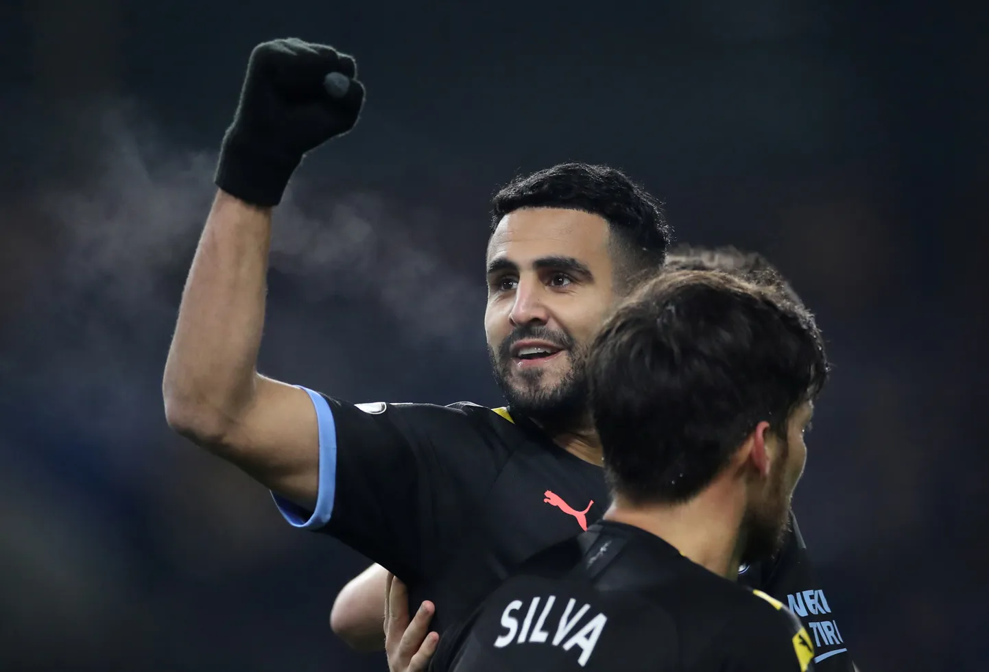 Manchester City ääreründaja Riyad Mahrez.