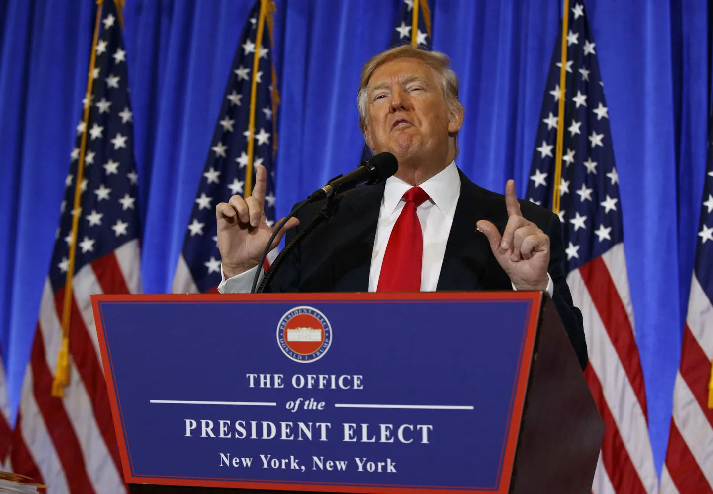 Trump pressikonverentsil.