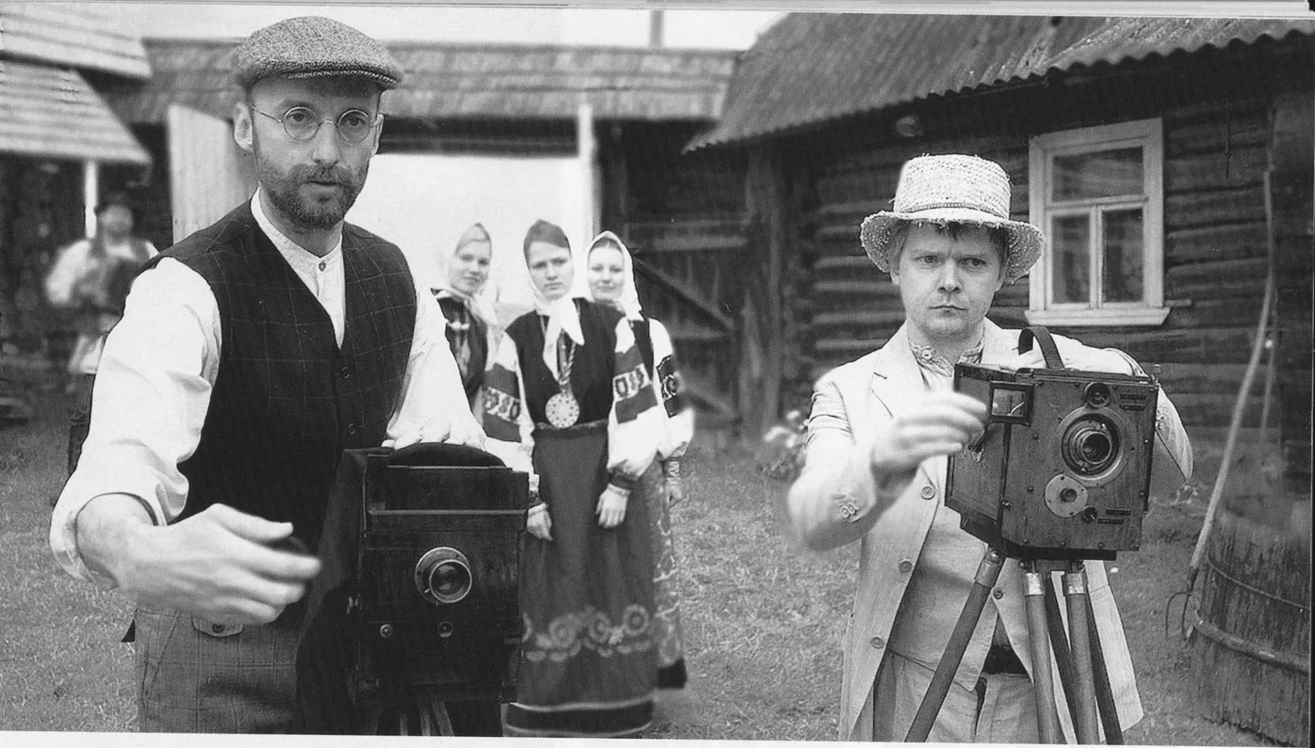 Episood Hardi Volmeri Joh. Pääsuksese elust kõnelevast uuest mängufilmist, Pääsukese rollis Ott Sepp
