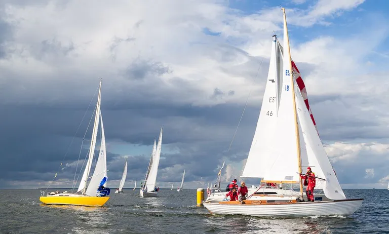 ESTLYS grupi jahid märgivõtul - Foto: Andreas Lukin
