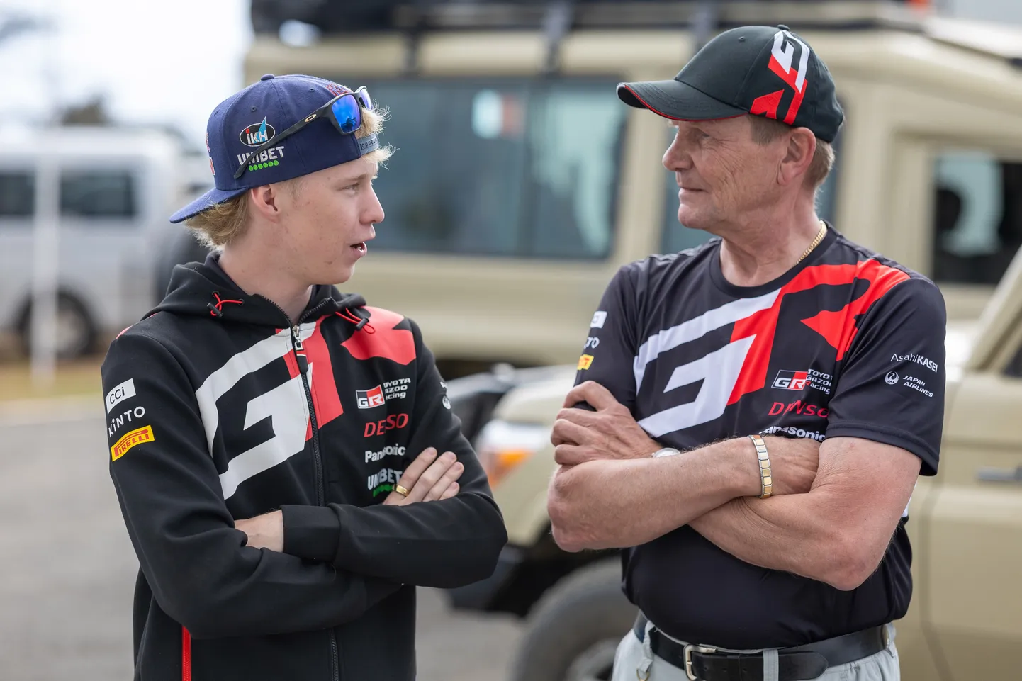 Kalle Rovanperä (vasakul) ja Juha Kankkunen. Uuest aastast hakkab kahekordsele maailmameistrile juhtnööre jagama temast 41 aastat vanem neljakordne meister.